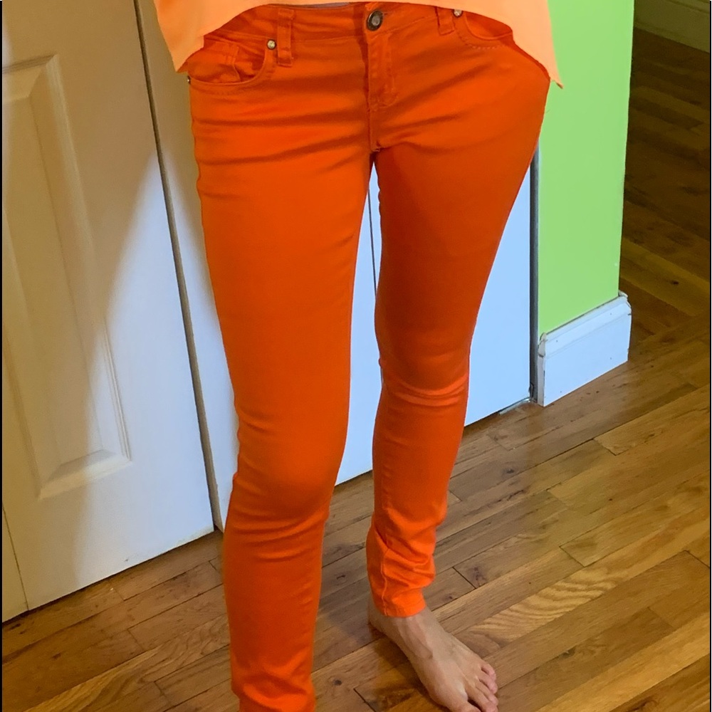 Skinny pants